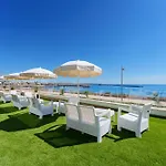 Caprice Skyline 4* ثيوداديلا