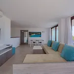 Caprice Skyline 4* ثيوداديلا