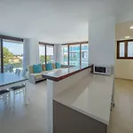 Caprice Skyline 4*