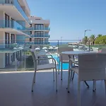Caprice Skyline شقة فندقية