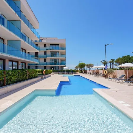 Ferrer Skyline Apart Otel
