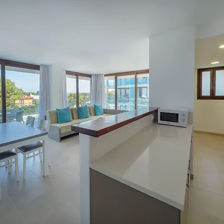 Caprice Skyline 4*