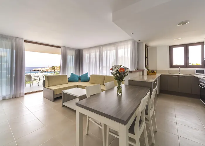 Aparthotel Caprice Skyline Ciutadella (Menorca)