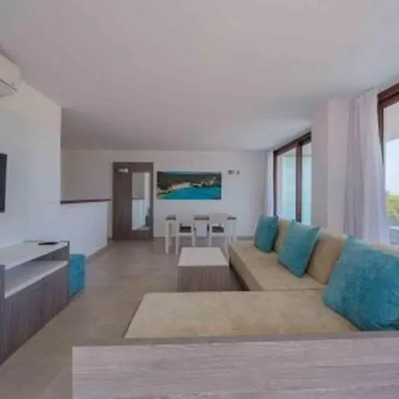 Caprice Skyline Aparthotel 4*