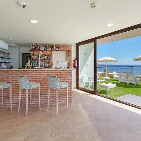 Caprice Skyline Aparthotel Ciutadella (Menorca)