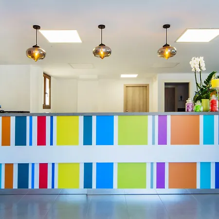 Caprice Skyline شقة فندقية ثيوداديلا