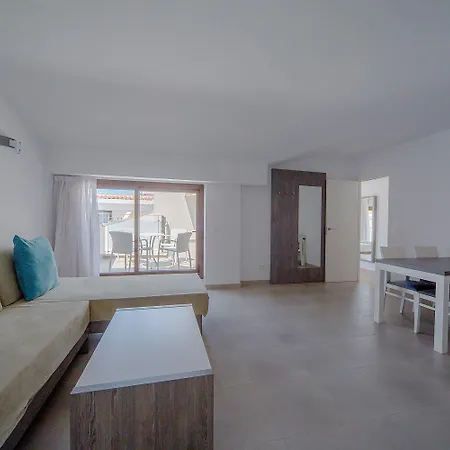 Caprice Skyline 4*