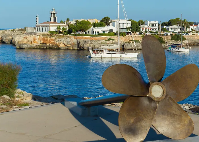 מלון דירות Caprice Skyline 4*